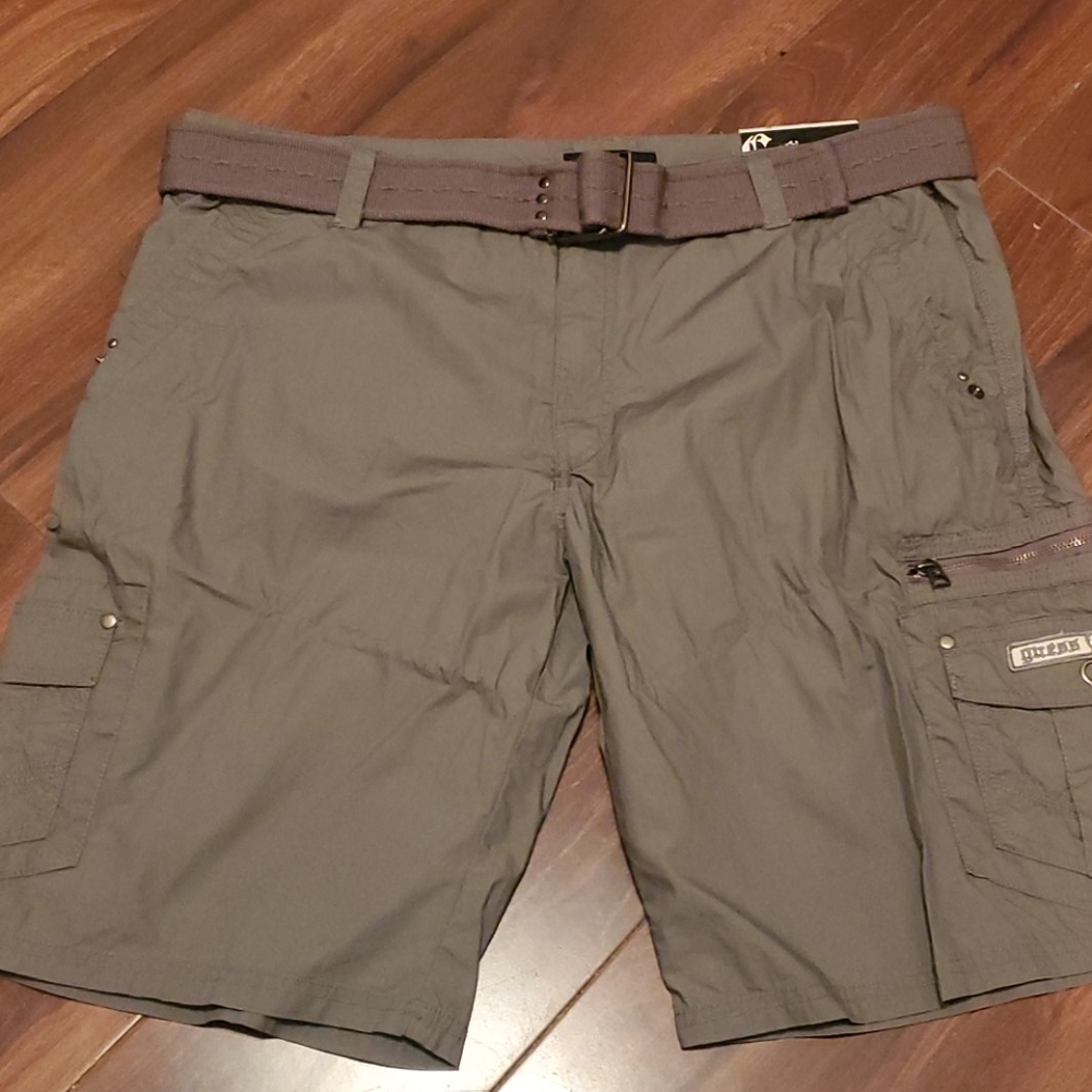 Guess Cargo Shorts Size 40
